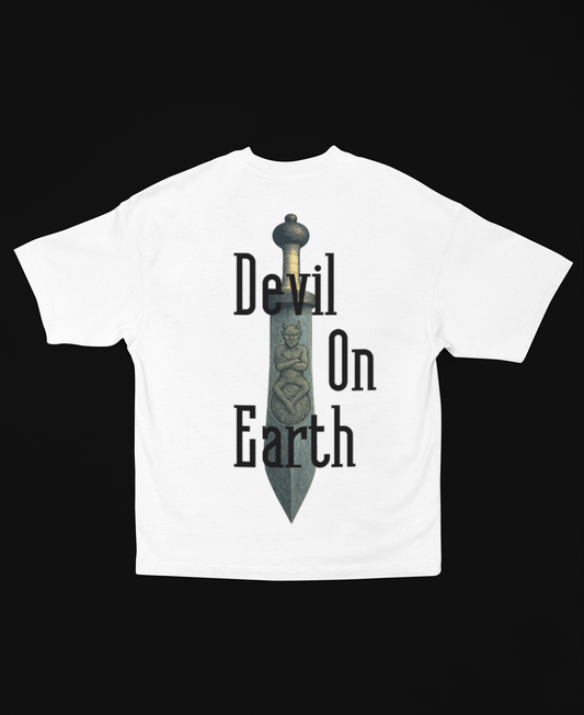 T-shirt Oversize  "Devil On Earth" Back